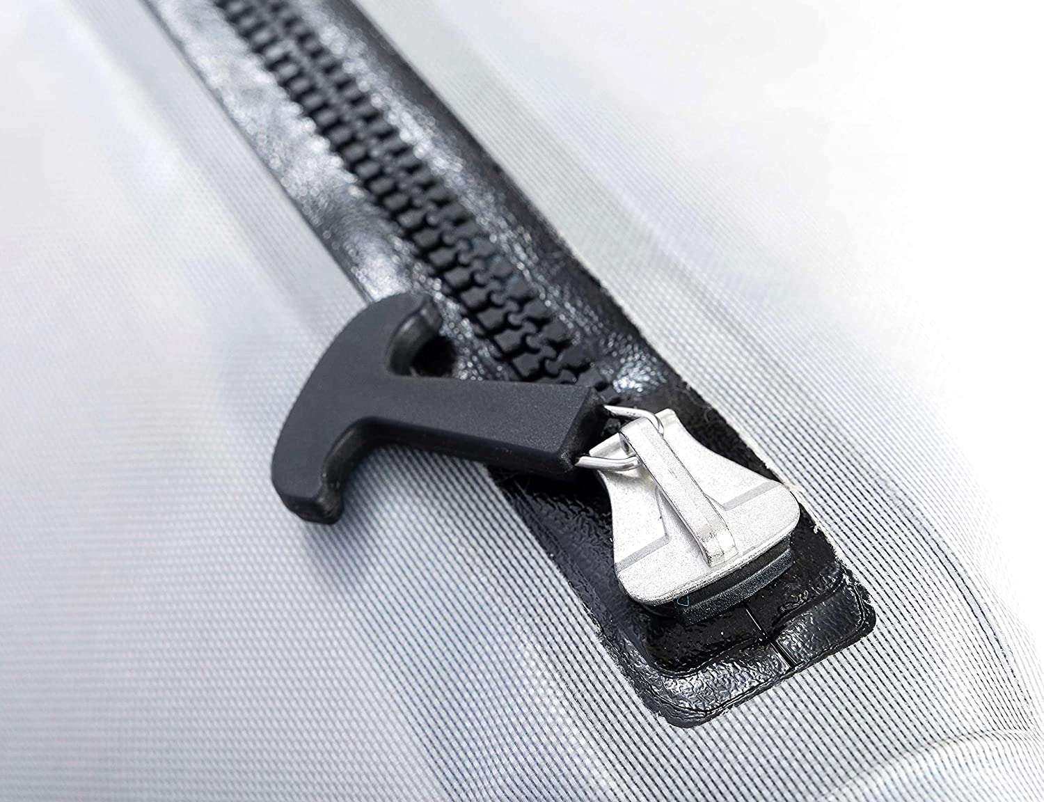 Nylon Gusseted (Medium 55" x 12" x 24”)