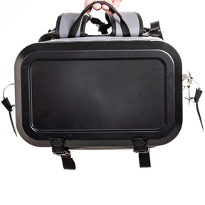 Fish Cooler Magnetic Backpack (18.5", 21.2 Qrts)